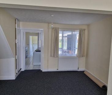 3 bedroom house to rent - Photo 2