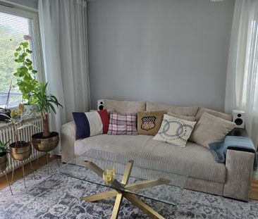 Bäckaskiftsvägen, Enskede - Photo 1