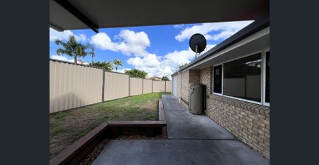 Quiet cul-de-sac living with spacious outdoor entertaining - Photo 5