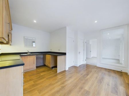 2 bedroom flat to rent - Photo 5