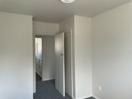 Easy Living - Photo 4