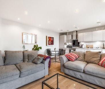 2 bedroom flat to rent - Photo 5