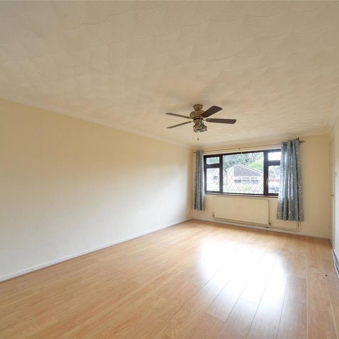 3 bedroom bungalow to rent - Photo 1