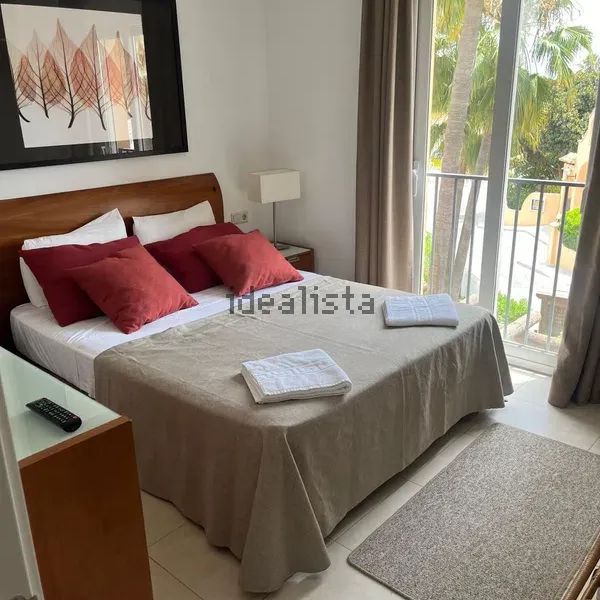 Alquiler de chalet adosado en Urbanización Marina del Sol s/n - Photo 1