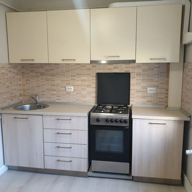 De inchiriat apartament o camera zona Blajcovici - Fotografie 2