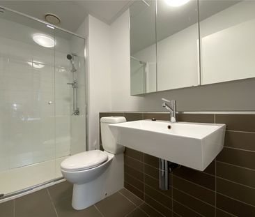 1014/220 Spencer Street - Photo 4