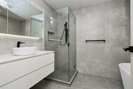 Stylish Townhouse Offering Effortless Modern Living - Photo 5