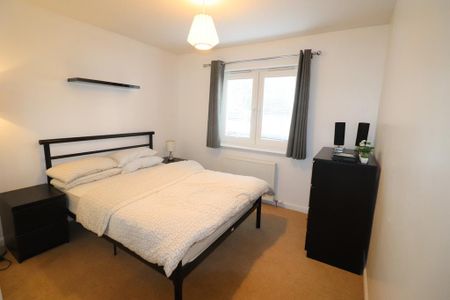 2 bedroom flat to rent - Photo 5