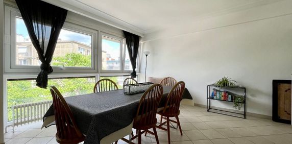 Appartement te huur in Oudergem voor € 1.450 met 2 slaapkamers - Photo 2
