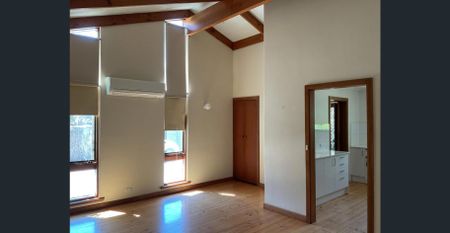 City Fringe Homette - Also Known As 3/1 Windsor Street, Parkside - Photo 2