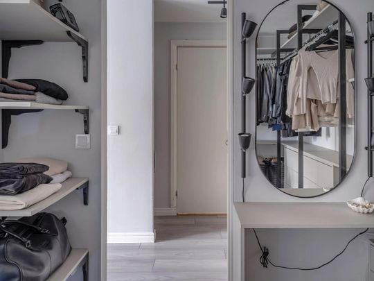 Dalbovägen, Sollentuna - Photo 1