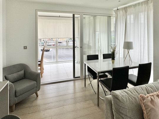 Arniston Way, - Photo 1