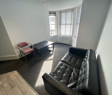 1 Bedroom - Bernard Street, Southampton - Photo 4