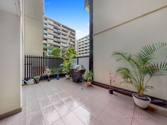 110/11 Shamrock Street, Abbotsford VIC 3067 - Apartment For Rent | Domain - Photo 1