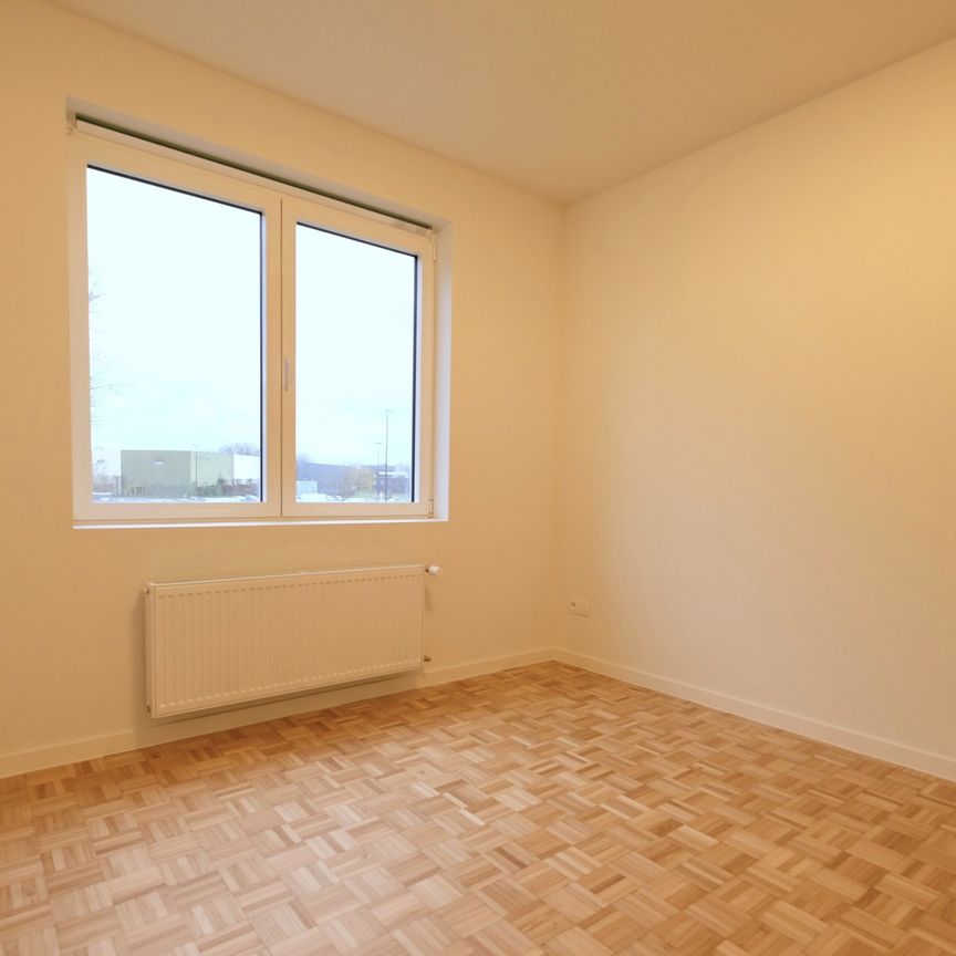 Centraal gelegen drieslaapkamerappartement aan de Durme - Foto 1