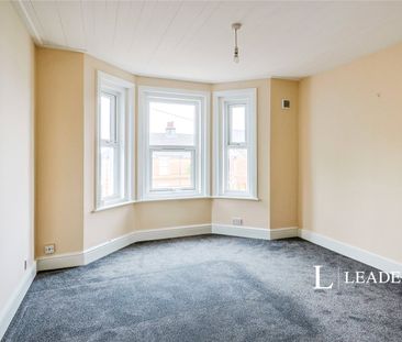 2 bedroom apartment to rent Gorleston Road, BH12 - Photo 5