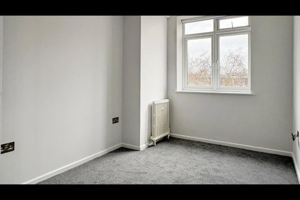 1 Bed Flat, Vale Close, W9 - Photo 1