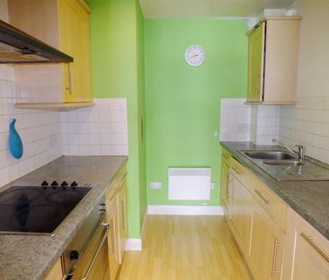 1 bedroom Flat To Let - Photo 5