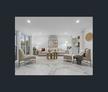 Elegant Double-Storey Family Home in Calamvale – Space, Style & Mod... - Photo 2