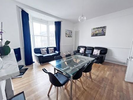 Room in a Shared House, Waterloo Street, BN3 - Photo 3