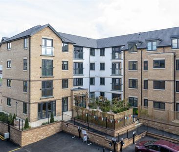 Connecticut Lodge, Hertford - Photo 3