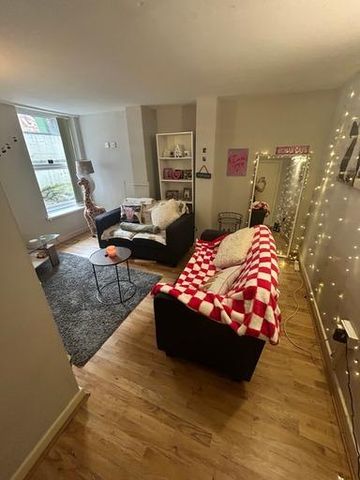 54B St. Michaels Road, Leeds, LS6 3BG - Photo 3