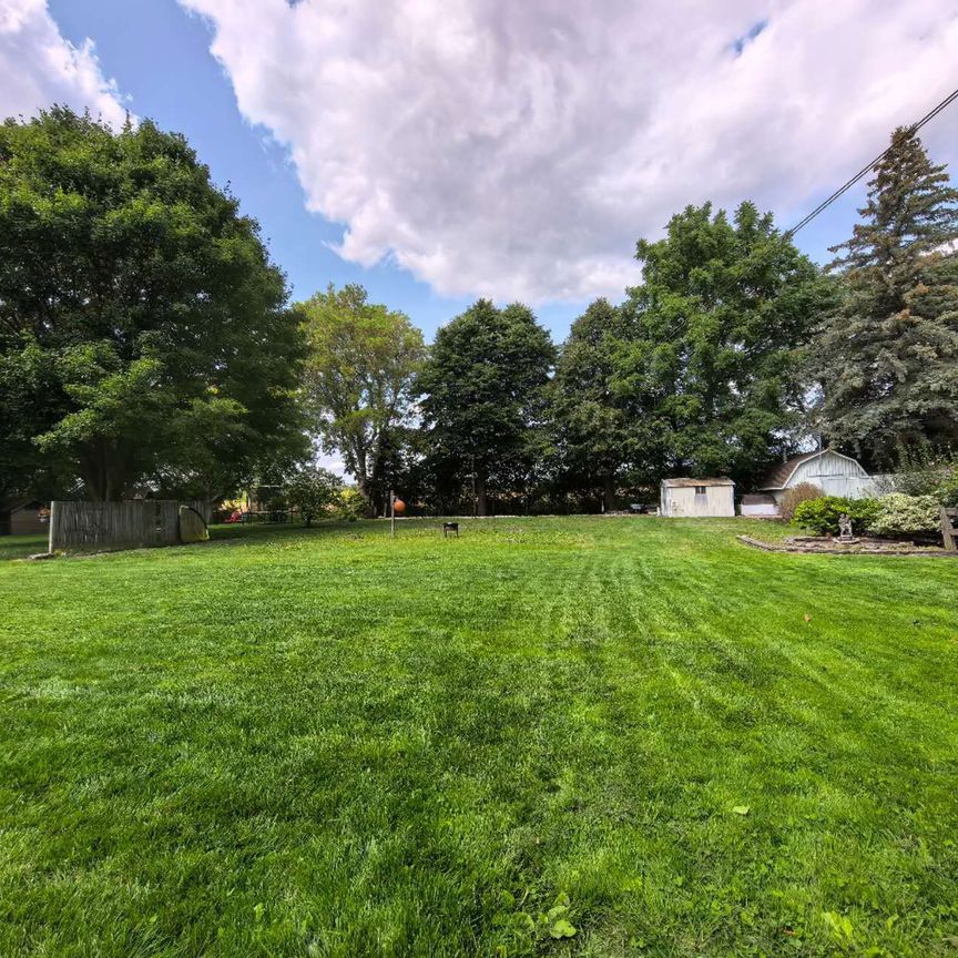 For Lease - 66 May Avenue, East Gwillimbury, Ontario - Photo 1