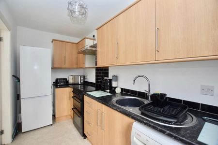 1 bedroom terraced house to rent - Photo 3