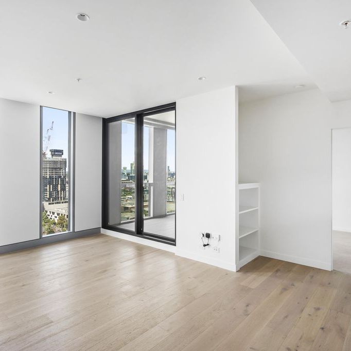 Captivating apartment with breathtaking views - Photo 1