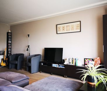 Appartement te huur met twee slaapkamers in centrum Waregem - Photo 1