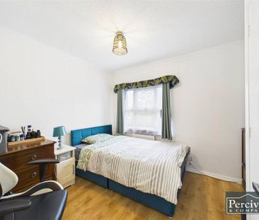 2 bedroom end of terrace house to rent - Photo 6
