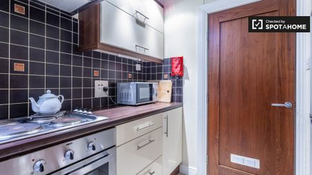 1-bedroom apartment for rent in Ballsbridge, Dublin - Photo 2