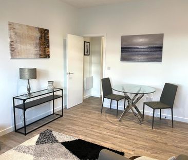 2 bedroom apartment to rent - Photo 3