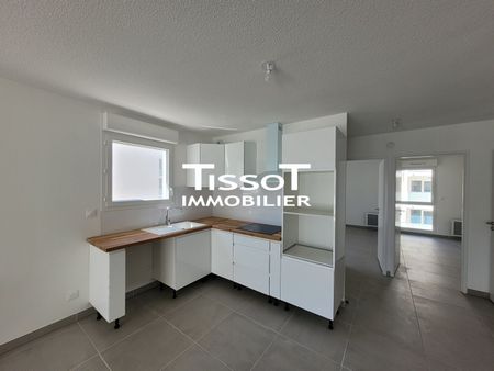 Location Appartement 3 pièces 63m² NIMES 30000 - Photo 2