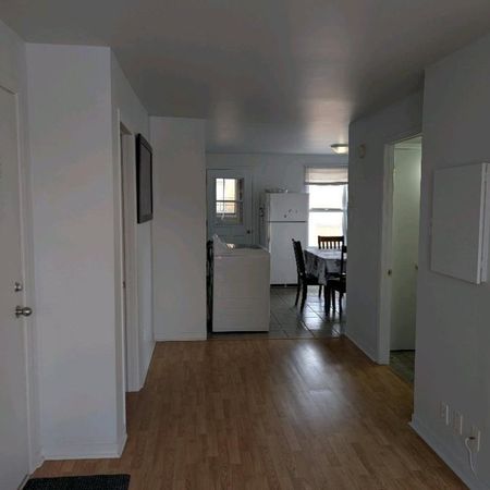 Grand 3.5 + bureau - Secteur Desjardins Levis - Photo 3