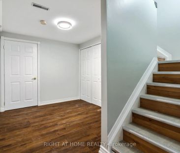 4 PRINCE EDWARD PLACE - Photo 1