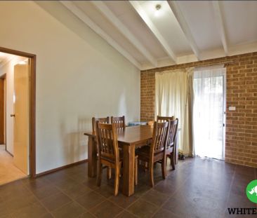 5/30 Mowatt Street, Queanbeyan - Photo 1