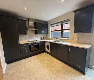 48 Redwood Dale, Dunmurry, Belfast, BT17 9RL - Photo 5