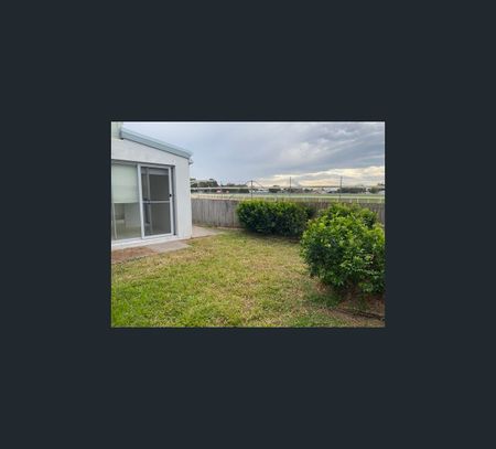 3/15 Makybe Diva Drive, Ooralea, Qld 4740 - Photo 5