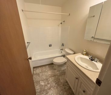 14834 North Bluff Rd. #314, White Rock, Bc V4b 3e3 - Photo 6