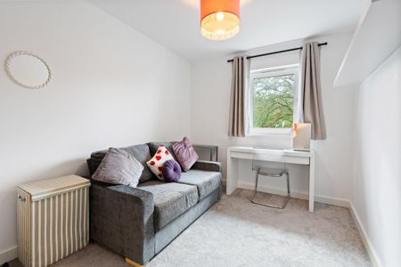 2 bedroom flat to rent - Photo 4