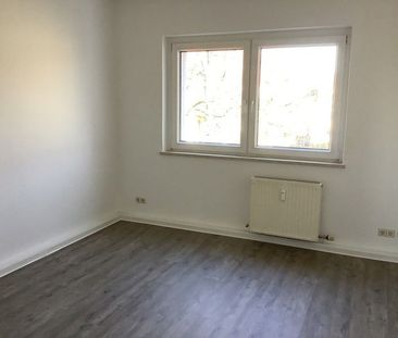 Lichtdurchflutete Zweizimmerwohnung sucht Mieter - Foto 1