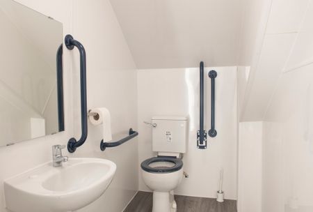 1 Bedroom Shared House - Photo 2