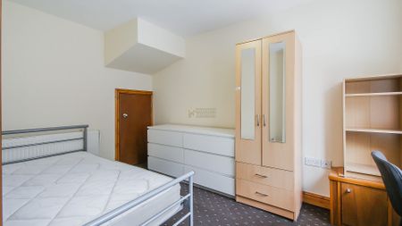 230 Tiverton Road - Photo 3