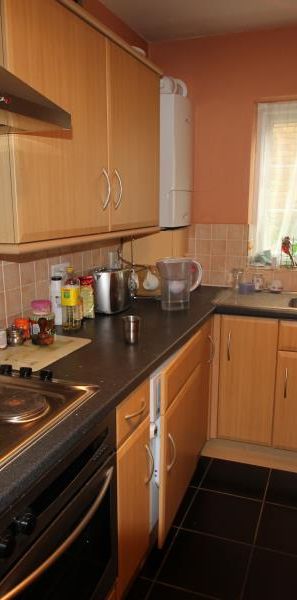 The Birches, Woking, Surrey, GU22 - Photo 1