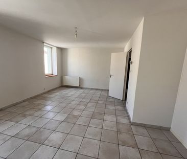 Location Appartement 5 pièces 104m² - Photo 1