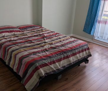 For Lease - 1320 Mississauga Valley Boulevard Unit# 1003, Mississau... - Photo 2