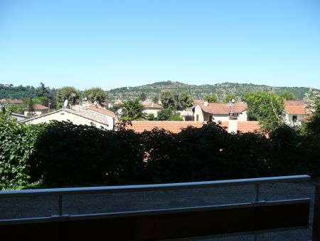 Location Appartement 1 pièce 33m² CAHORS 46000 - Photo 5