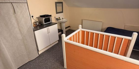 1 bed House Share - To Let - Photo 3