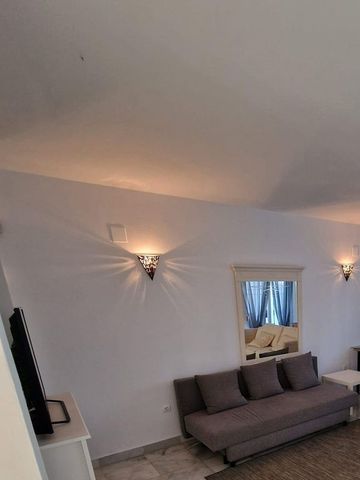 Luxury Apartment for rent in Nueva Andalucia, Andalusia - Photo 5